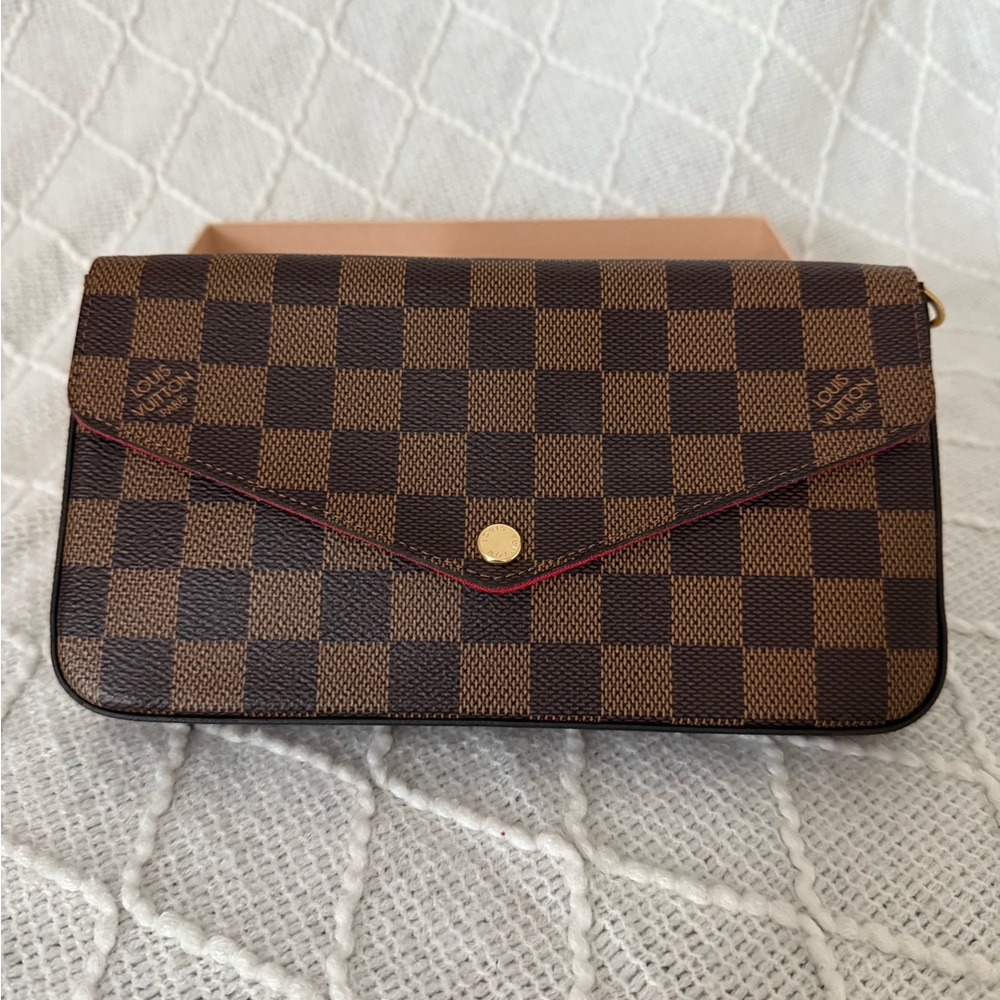 Louis Vuitton Brown Checkered Women's Bag